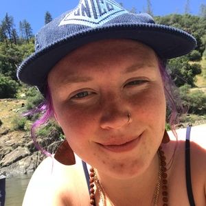 Meet your Posher, Cali